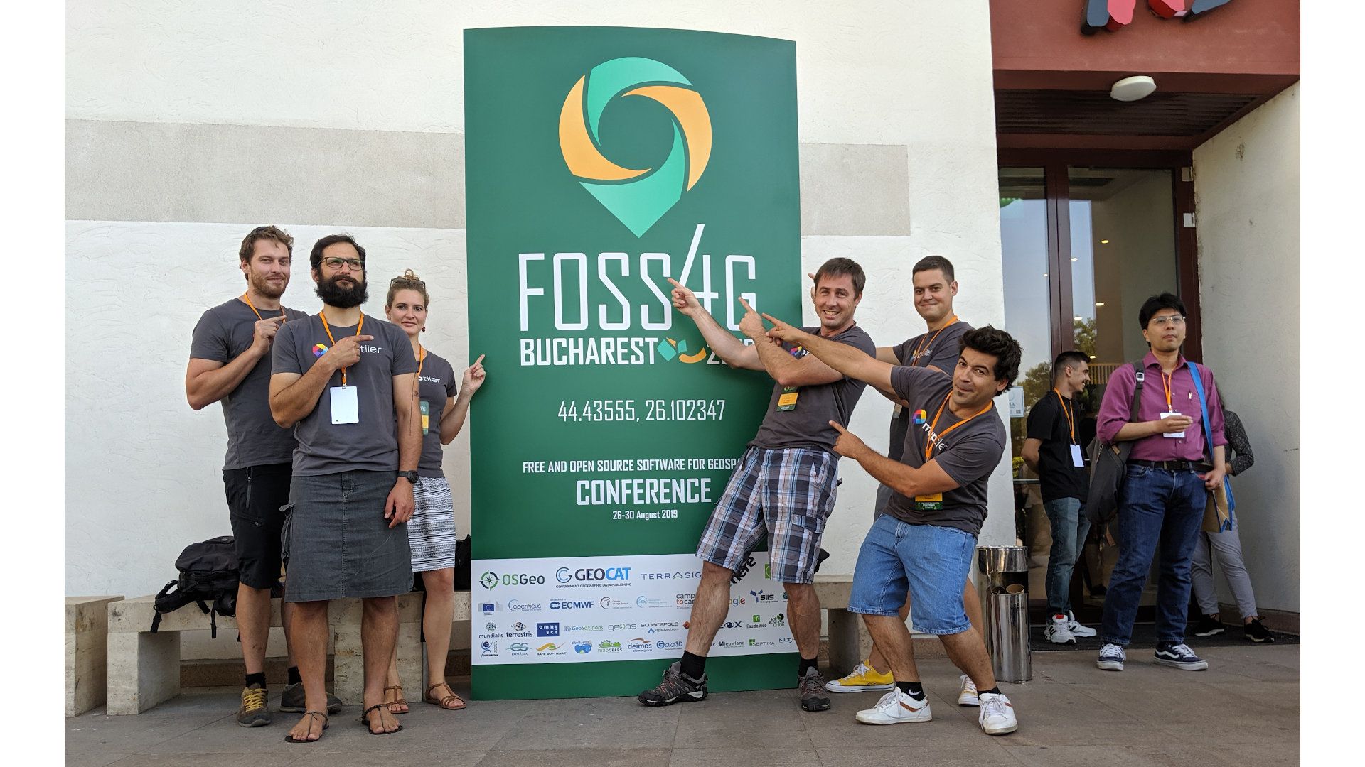 FOSS4G team photo